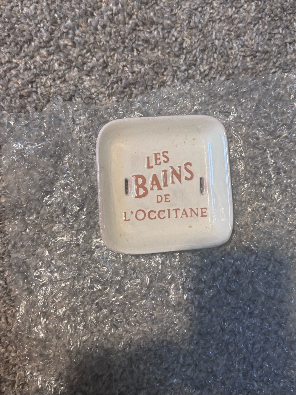 L'OCCITANE White Ceramic Soap Dish with Coral Lettering